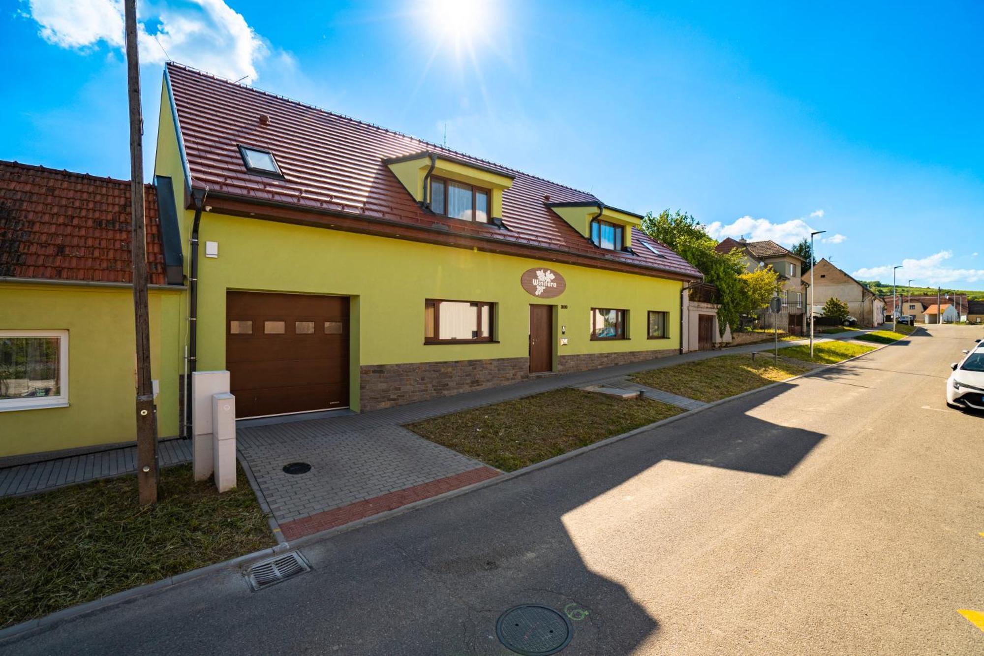 Winifera Penzion Pavlov Exterior foto